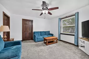 315 N 12th St, Rochelle, IL 61068 - Photo 6