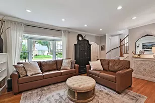 543 S Dunton Ave, Arlington Heights, IL 60005 - Photo 4
