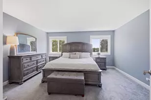 635 N Brookdale Dr, Schaumburg, IL 60194 - Photo 8