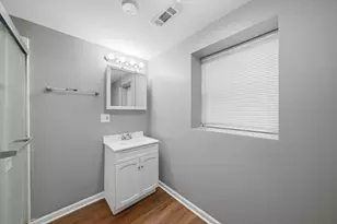 2240 Highland Ave, Berwyn, IL 60402 - Photo 6