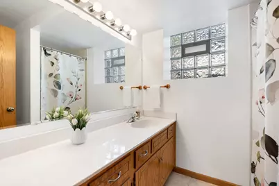 14241 S Mackinaw Avenue, Burnham, IL 60633 - Photo 14