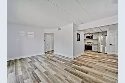 3849 N Parkway Drive #2A, Northbrook, IL 60062 - Photo 8
