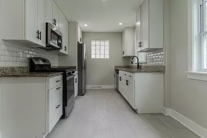9207 S Greenwood Avenue, Chicago, IL 60619 - Photo 12