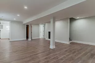 9207 S Greenwood Ave, Chicago, IL 60619 - Photo 24