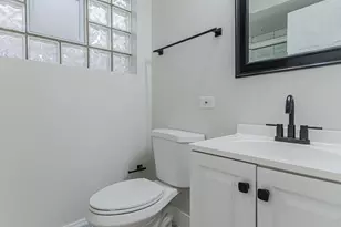 9207 S Greenwood Ave, Chicago, IL 60619 - Photo 20