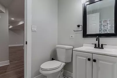 9207 S Greenwood Avenue, Chicago, IL 60619 - Photo 32