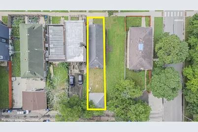 9207 S Greenwood Avenue, Chicago, IL 60619 - Photo 2