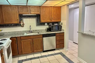 375 Plum Creek Dr, Wheeling, IL 60090 - Photo 16