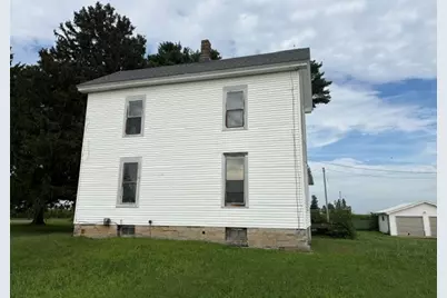 2295 170th Avenue, Reynolds, IL 61279 - Photo 1