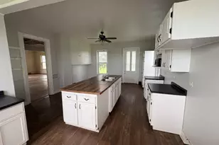 2295 170th Ave, Reynolds, IL 61279 - Photo 10