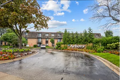 1 Oak Creek Drive #2303, Buffalo Grove, IL 60089 - Photo 1