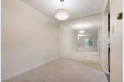 1 Oak Creek Drive #2303, Buffalo Grove, IL 60089 - Photo 6