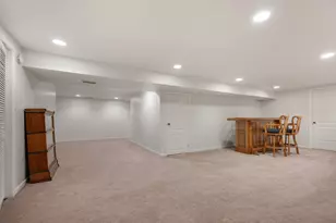 110 Bay Rd, McHenry, IL 60051 - Photo 18