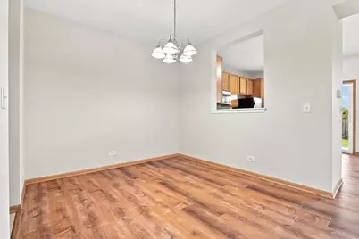 570 W Kristina Lane, Round Lake, IL 60073 - Photo 8