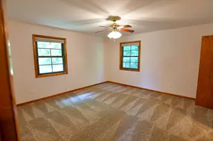 42886 N Washington Ave, Winthrop Harbor, IL 60096 - Photo 14