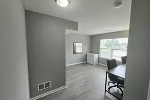208 Wildflower St, Des Plaines, IL 60016 - Photo 20