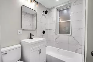 7026 S Eberhart Ave, Chicago, IL 60637 - Photo 16