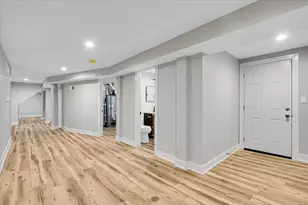 7026 S Eberhart Ave, Chicago, IL 60637 - Photo 26