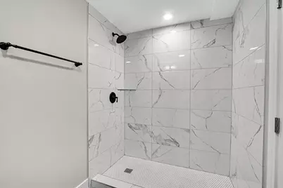 7026 S Eberhart Avenue, Chicago, IL 60637 - Photo 28