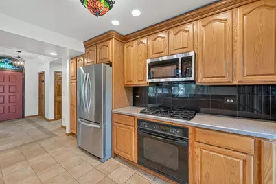 4511 Hanover Drive, Crystal Lake, IL 60012 - Photo 20