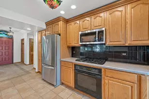 4511 Hanover Dr, Crystal Lake, IL 60012 - Photo 20