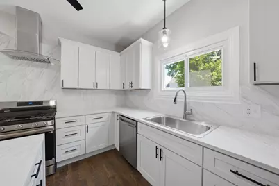1232 Gunderson Avenue, Berwyn, IL 60402 - Photo 6