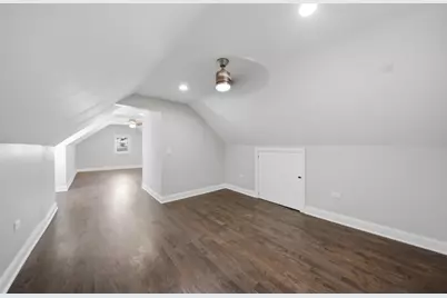 1232 Gunderson Avenue, Berwyn, IL 60402 - Photo 10