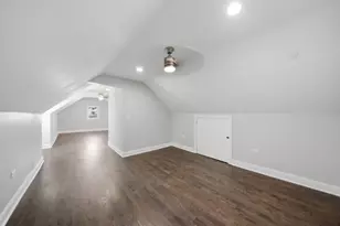 1232 Gunderson Ave, Berwyn, IL 60402 - Photo 10