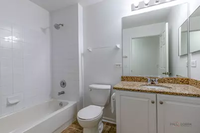 985 Huntington Drive #985, Elk Grove Village, IL 60007 - Photo 18