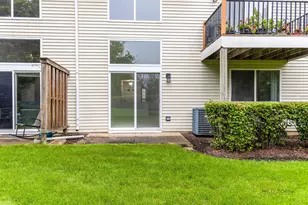 985 Huntington Dr, Elk Grove Village, IL 60007 - Photo 20