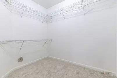 985 Huntington Drive #985, Elk Grove Village, IL 60007 - Photo 16