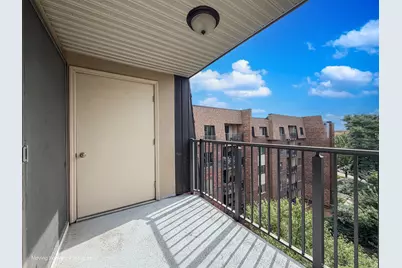 453 Raintree Drive #5K, Glen Ellyn, IL 60137 - Photo 34
