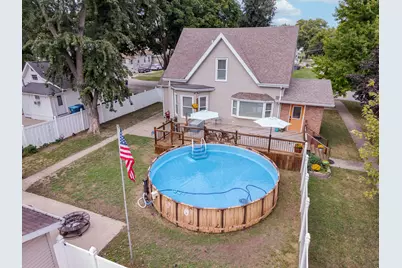 921 N Plum Street, Pontiac, IL 61764 - Photo 6