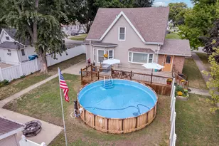 921 N Plum St, Pontiac, IL 61764 - Photo 6