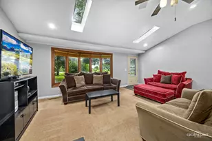 4520 Douglas Rd, Oswego, IL 60543 - Photo 4