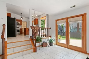 669 Kensington Way, Bolingbrook, IL 60440 - Photo 4