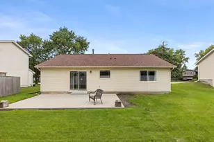 306 Drake Ct, Bolingbrook, IL 60490 - Photo 20