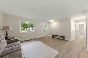 306 Drake Ct, Bolingbrook, IL 60490 - Photo 4