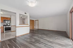 9960 W 153rd St, Orland Park, IL 60462 - Photo 10