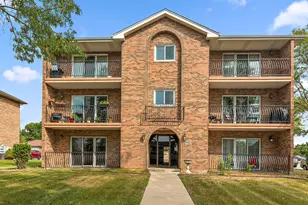 9960 W 153rd St, Orland Park, IL 60462 - Photo 2