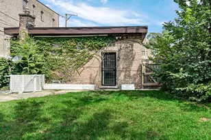 1749 E 71st Pl, Chicago, IL 60649 - Photo 12