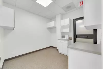 920 Davis Road, Elgin, IL 60123 - Photo 10