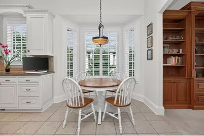 46 Forest Gate Circle, Oak Brook, IL 60523 - Photo 12