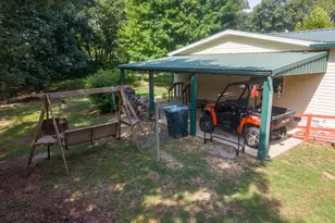 572 Gerrish Rd, Patoka, IL 62875 - Photo 48