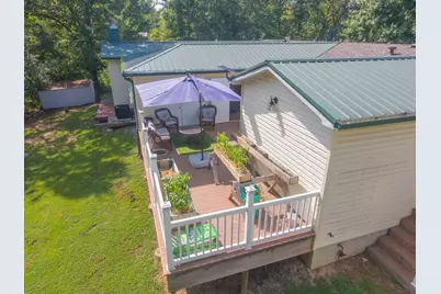 572 Gerrish Road, Patoka, IL 62875 - Photo 4