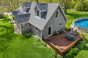 1080 Cardinal Dr S, Lake Zurich, IL 60047 - Photo 2