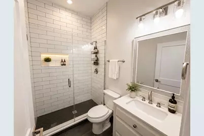 4819 Main Street #202, Skokie, IL 60077 - Photo 12