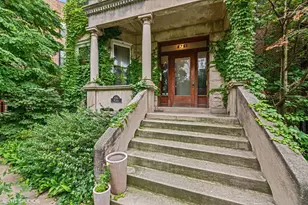 2751 W Logan Blvd, Chicago, IL 60647 - Photo 2