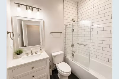 4819 Main Street #204, Skokie, IL 60077 - Photo 12