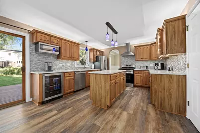 4431 Waubansie Lane, Lisle, IL 60532 - Photo 6